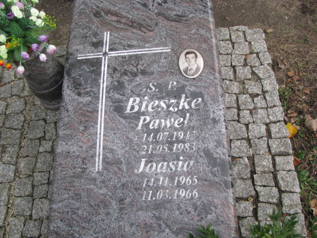Paweł Jan Bieszke 1942 Puck - Grobonet - Wyszukiwarka osób pochowanych