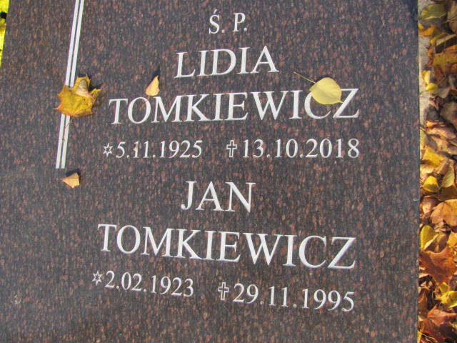 Jan Tomkiewicz 1923 Puck - Grobonet - Wyszukiwarka osób pochowanych