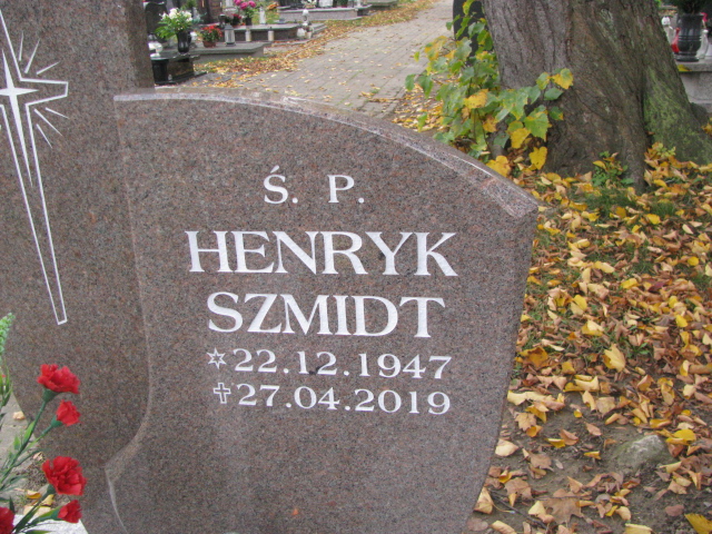 Henryk Augustyn Szmidt 1947 Puck - Grobonet - Wyszukiwarka osób pochowanych